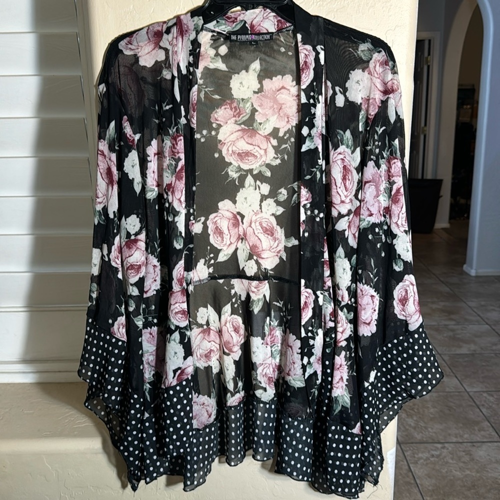 The Pyramid Collection Black Sheer‎ Open-front Floral Polka Dot Print Cardigan